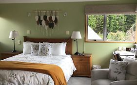 Woodland Glen Lodge B&B